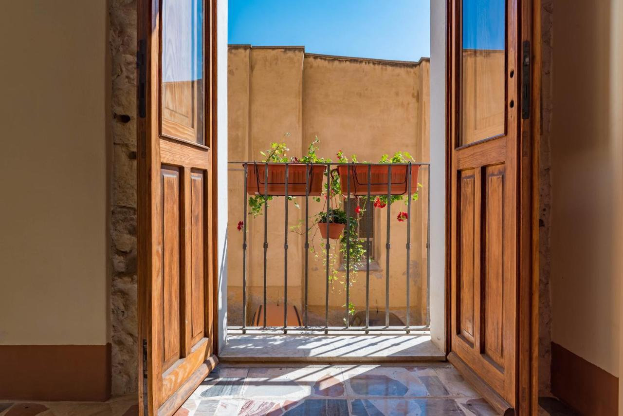 Cappuccine Guesthouse Cagliari Exteriör bild